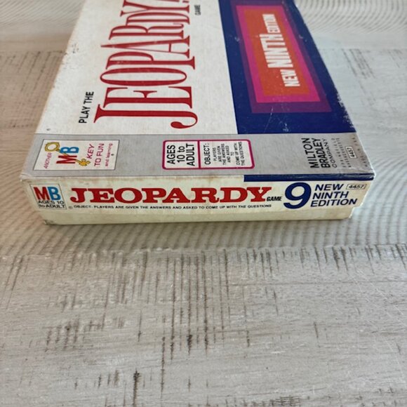 Vintage 1972 Milton Bradley Play the Jeopardy Game! Ninth Edition #4457 - Picture 8 of 11